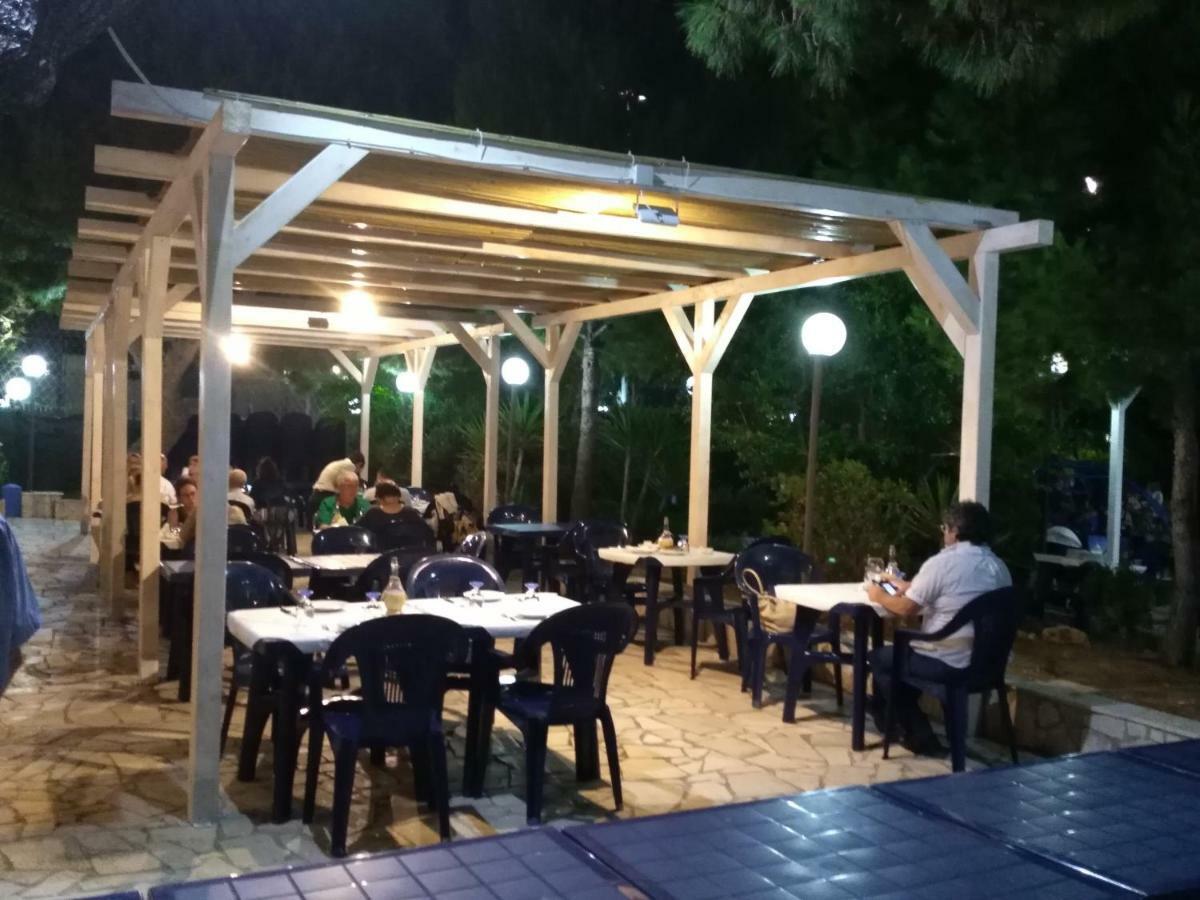 بيشيلي Pescandora المظهر الخارجي الصورة